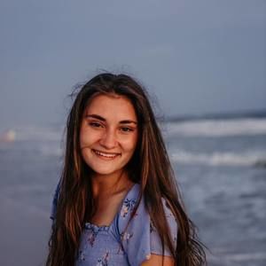 Meet your Posher, Macy